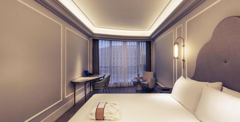 hotel room image