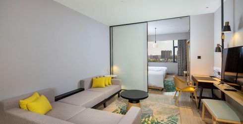hotel room image