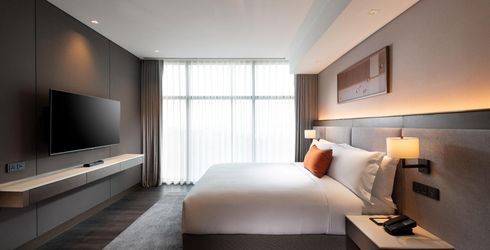 hotel room image