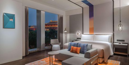 hotel room image