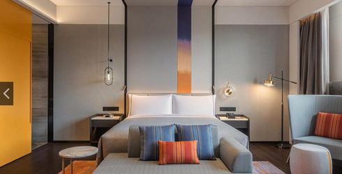 hotel room image