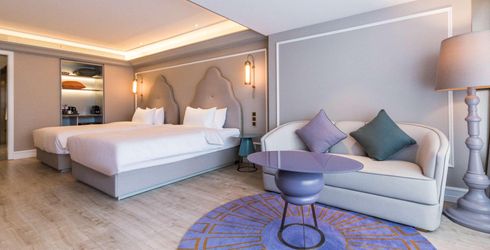hotel room image