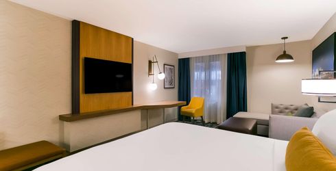 hotel room image