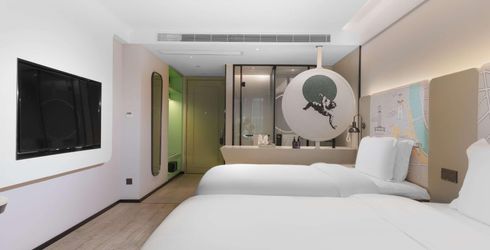 hotel room image