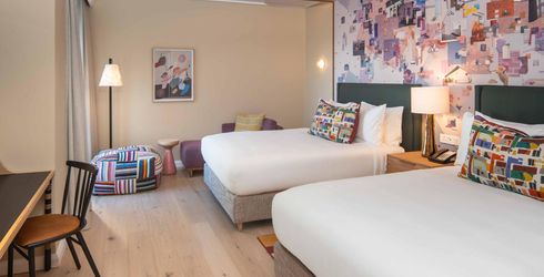 hotel room image