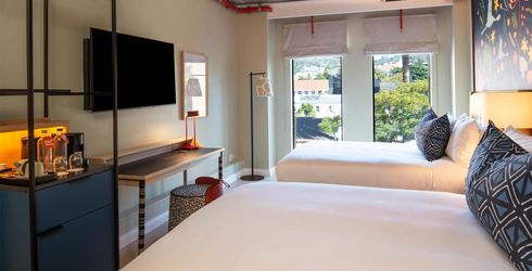 hotel room image