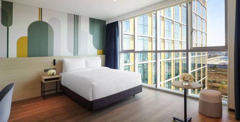 hotel room image