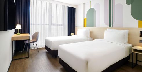 hotel room image