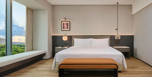 hotel room image