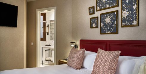 hotel room image