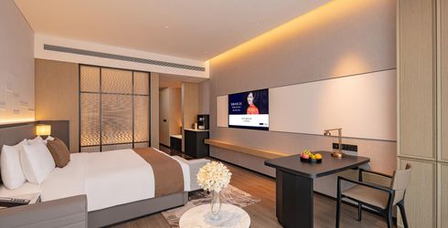 hotel room image
