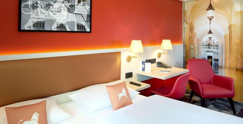 hotel room image
