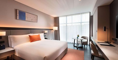 hotel room image
