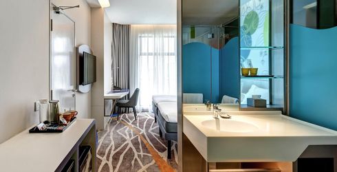 hotel room image