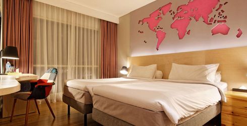 hotel room image