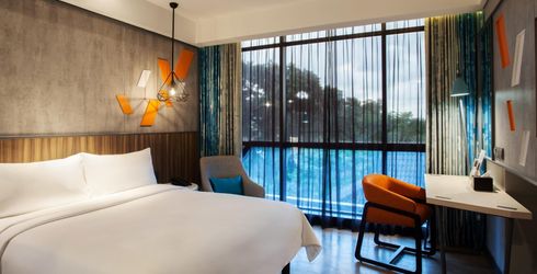 hotel room image