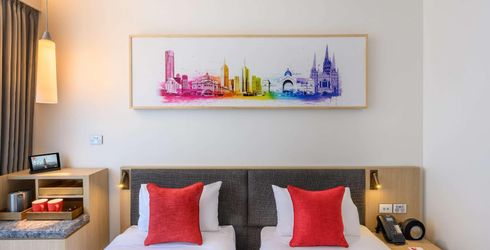 hotel room image