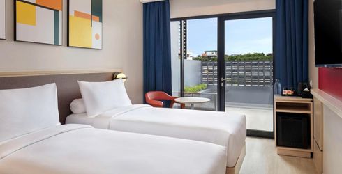 hotel room image