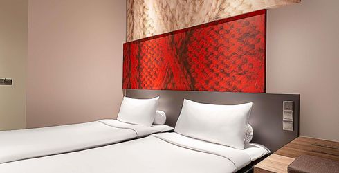hotel room image