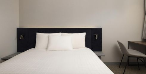 hotel room image