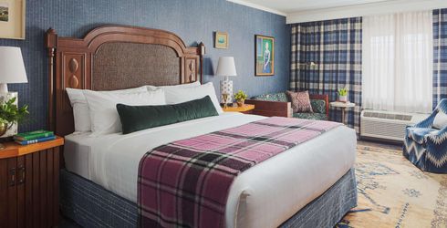 hotel room image