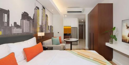 hotel room image