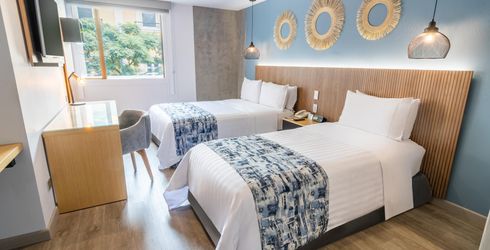 hotel room image