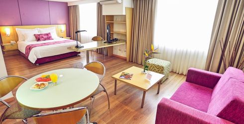 hotel room image