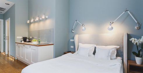 hotel room image