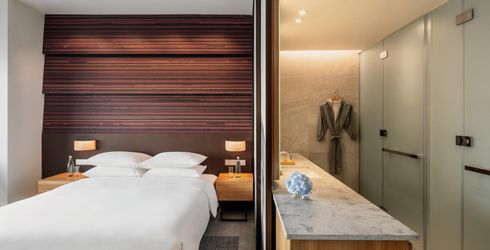 hotel room image