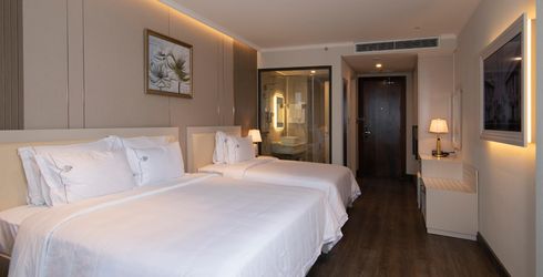 hotel room image