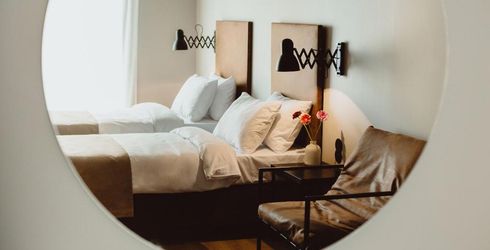 hotel room image