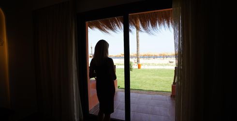 hotel room image