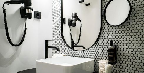 hotel room image