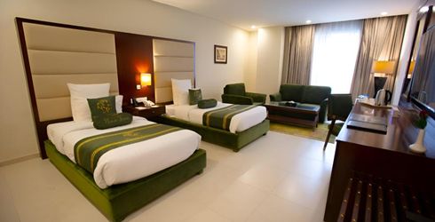 hotel room image