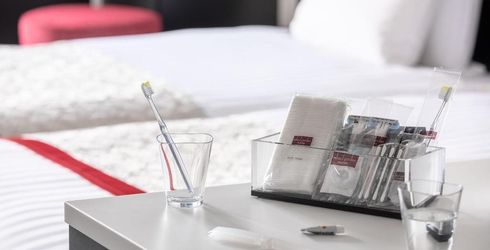 hotel room image
