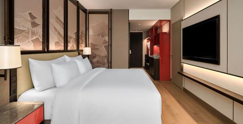 hotel room image