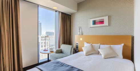 hotel room image