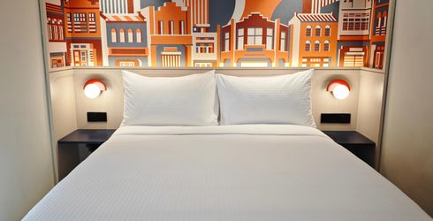 hotel room image