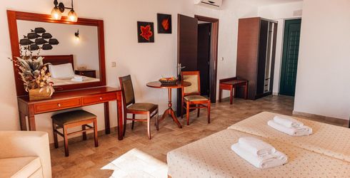 hotel room image