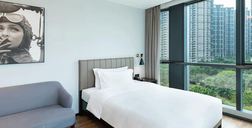 hotel room image