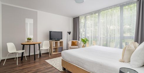 hotel room image