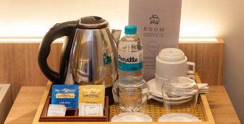 hotel room image