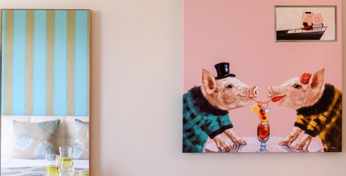 hotel room image