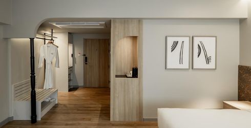 hotel room image