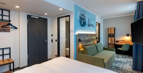 hotel room image