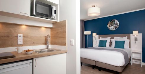 hotel room image
