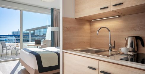 hotel room image