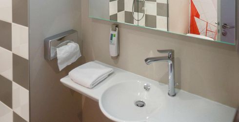 hotel room image