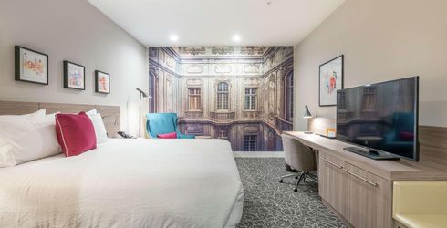 hotel room image